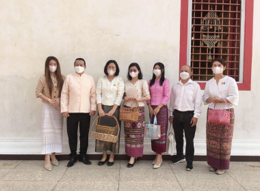 สหกรณ์จังหวัดพะเยาเข้าร่วมพิธีทำบุญตักบาตรถวายพระกุศล ... พารามิเตอร์รูปภาพ 3