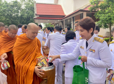 กิจกรรมเฉลิมพระเกียรติพระบาทสมเด็จพระเจ้าอยู่หัว ... พารามิเตอร์รูปภาพ 8