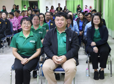 พิธีถวายพานพุ่มสักการะ พระราชวรวงศ์เธอกรมหมื่นพิทยาลงกรณ์ ... พารามิเตอร์รูปภาพ 13