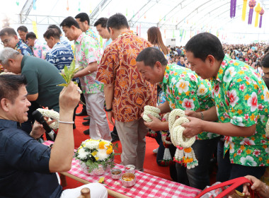 ร่วมเปิดงานเย็นทั่วหล้ามหาสงกรานต์ ... พารามิเตอร์รูปภาพ 12
