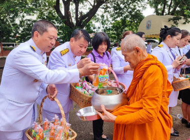 เข้าร่วมพิธีลงนามถวายพระพรชัยมงคล พิธีเจริญพระพุทธมนต์ ... พารามิเตอร์รูปภาพ 10