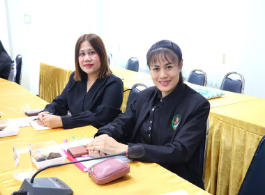 ประชุมแนวทางการพัฒนาสหกรณ์เดินรถในจังหวัดพะเยา พารามิเตอร์รูปภาพ 3